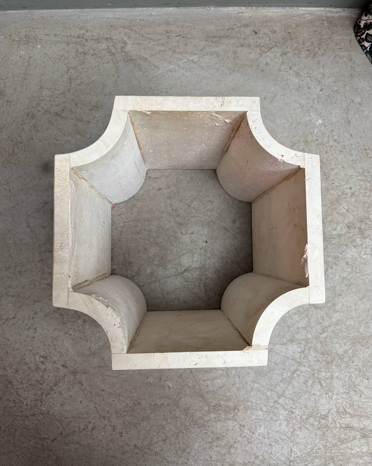 Table basse en travertin vintage