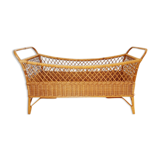 Rattan cot