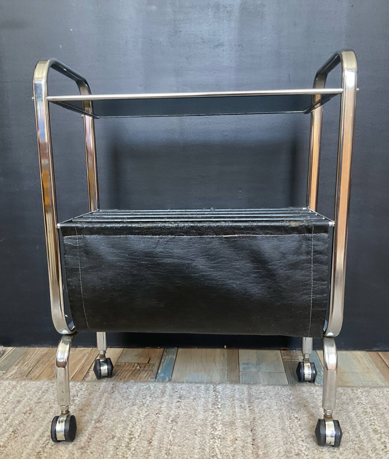 Vintage side table with magazine rack from the 70s