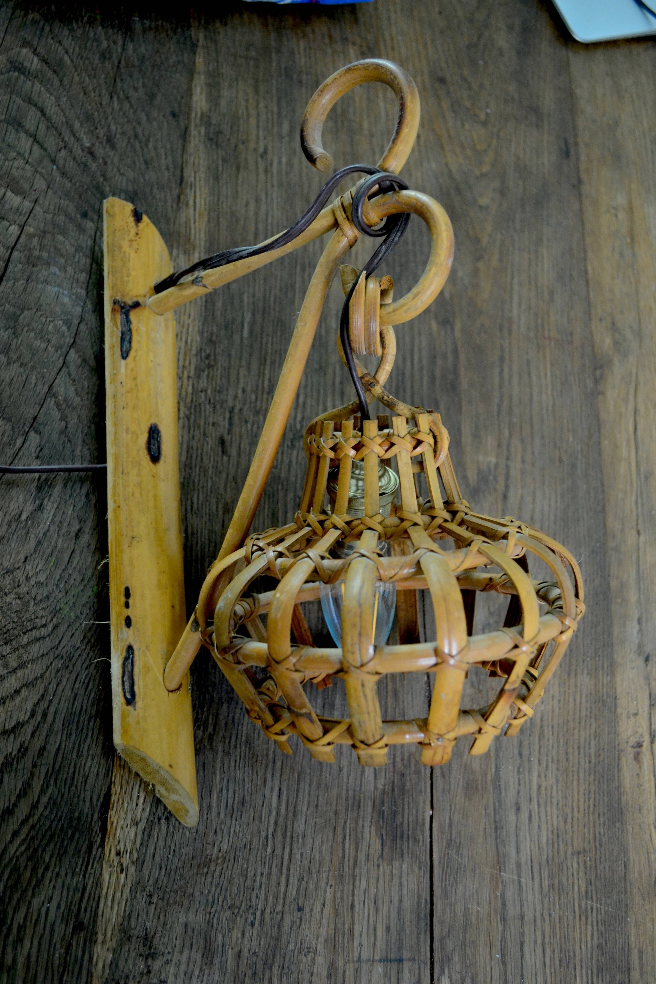 Vintage wall sconce rattan gallows