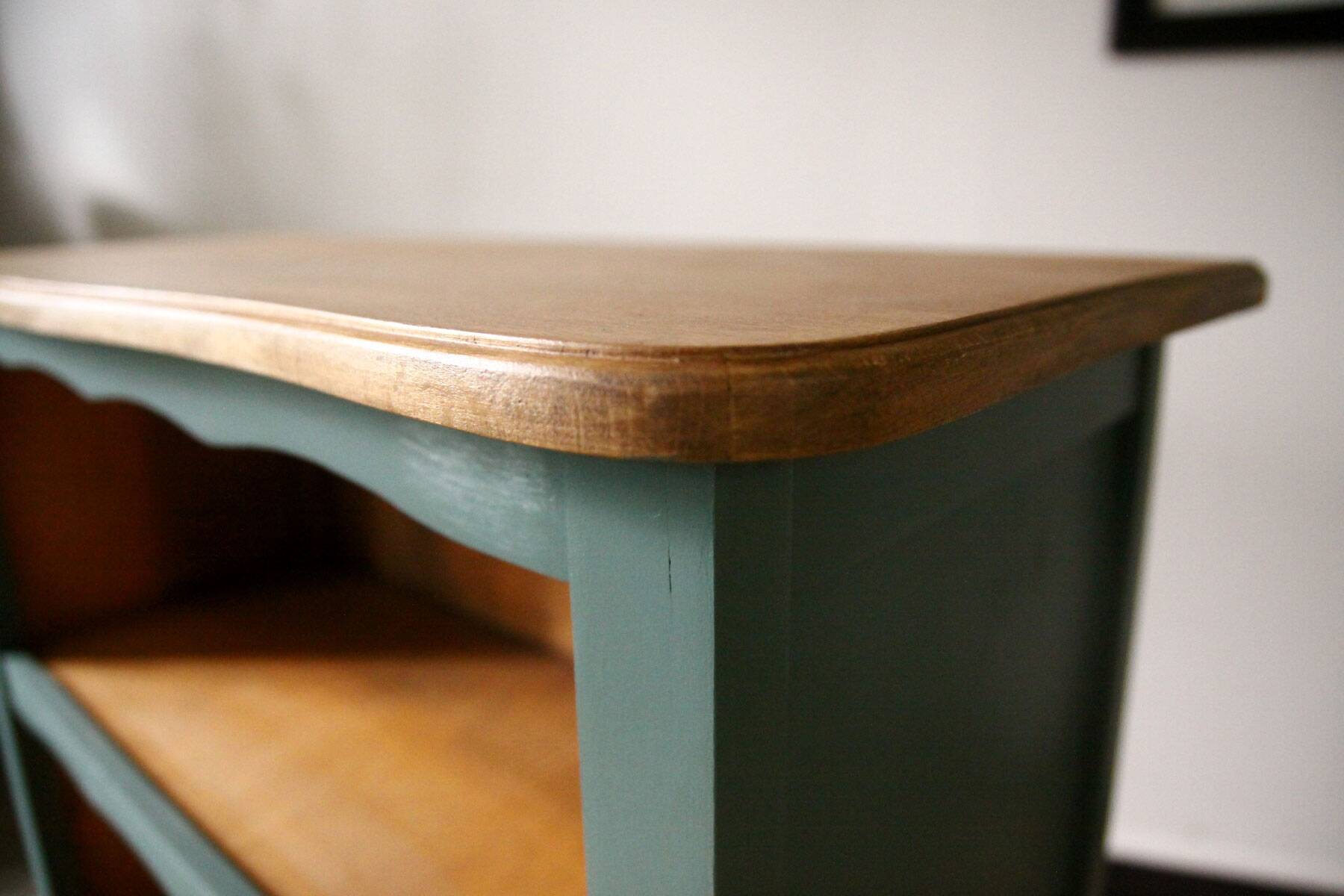 Vintage wooden bibus/bookcase