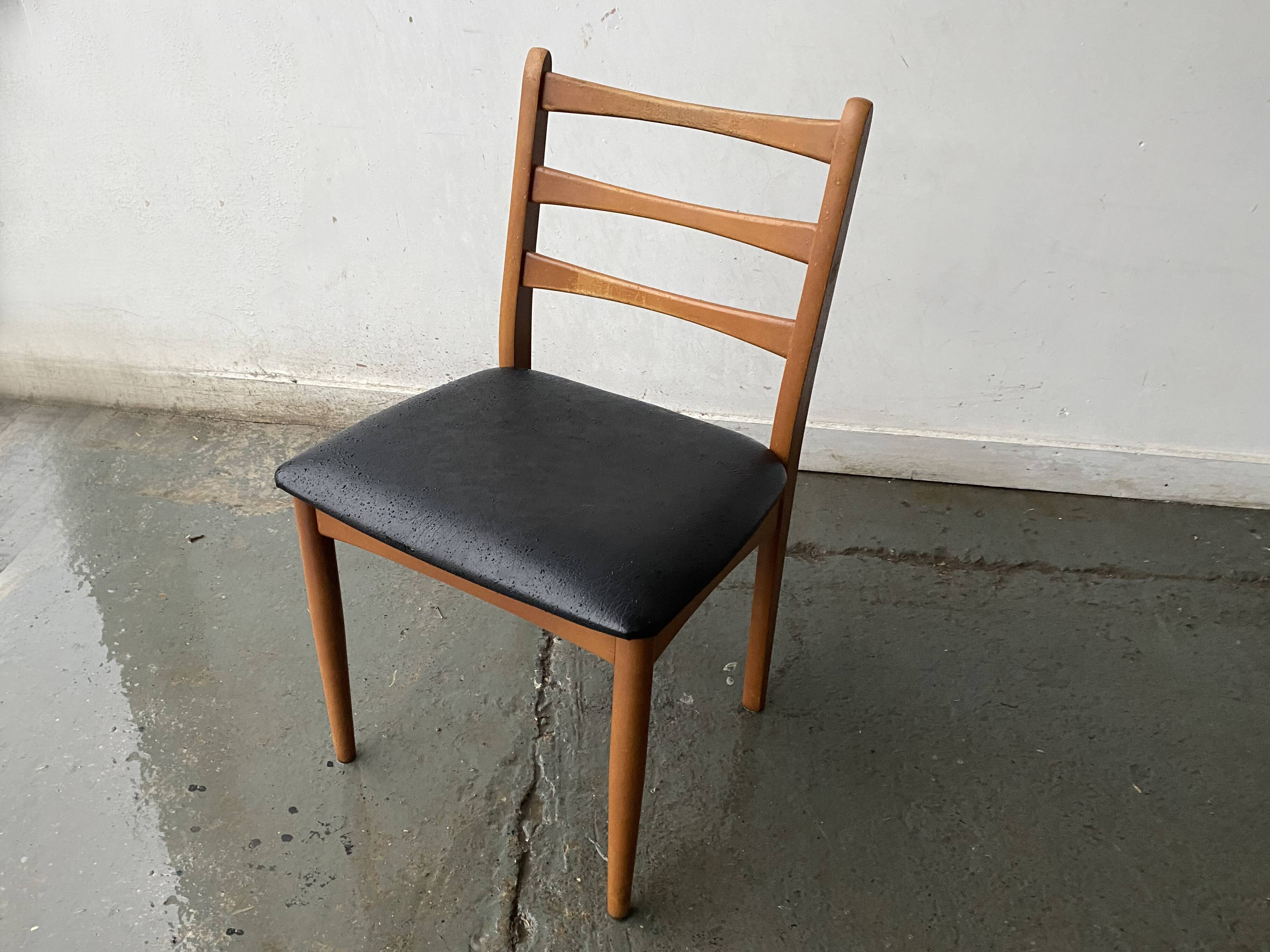 Set 4 Mid century 1970’s  high back dining chairs by Schreiber