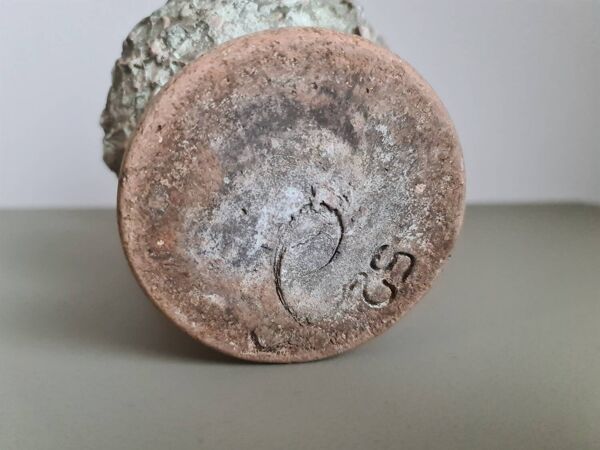 Vase pichet brutalist en terre cuite signé / 1970 / céramique / vintage