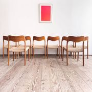 Lot de 8 chaises de salle à manger modèle 71 en teck par Niels O. Møller