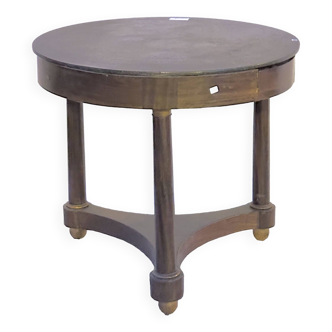 Pedestal table