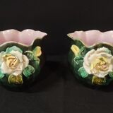 Paire de cache pots en barbotine