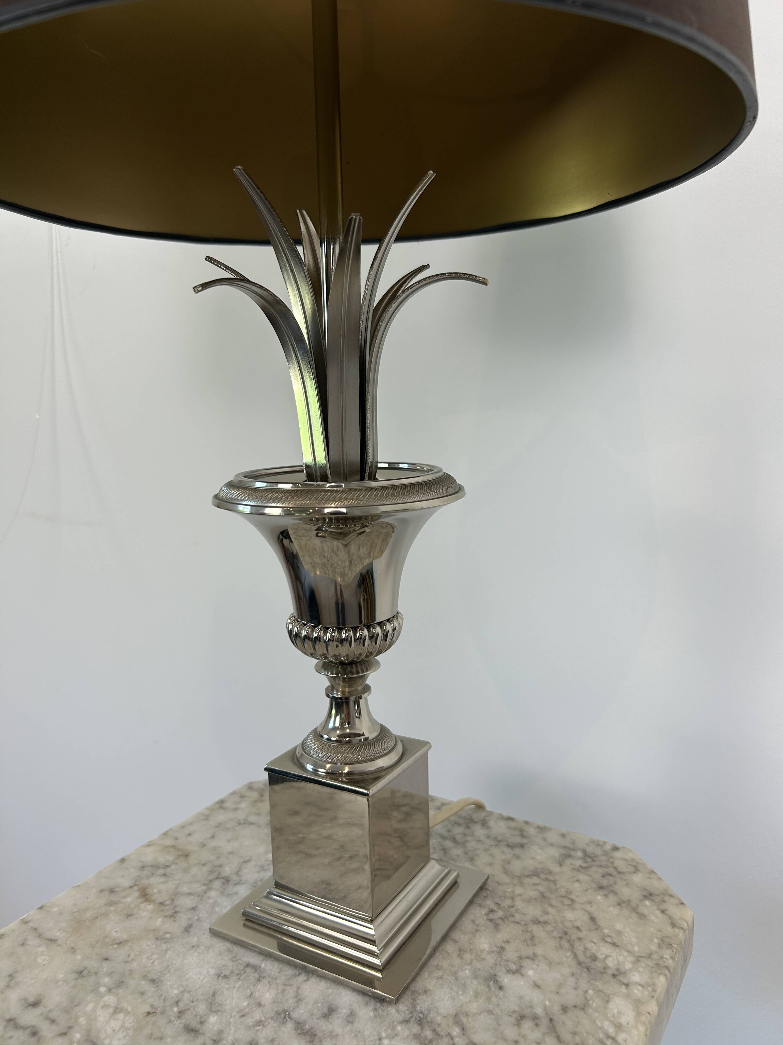 Belle lampe de table ananas - hollywood regency
