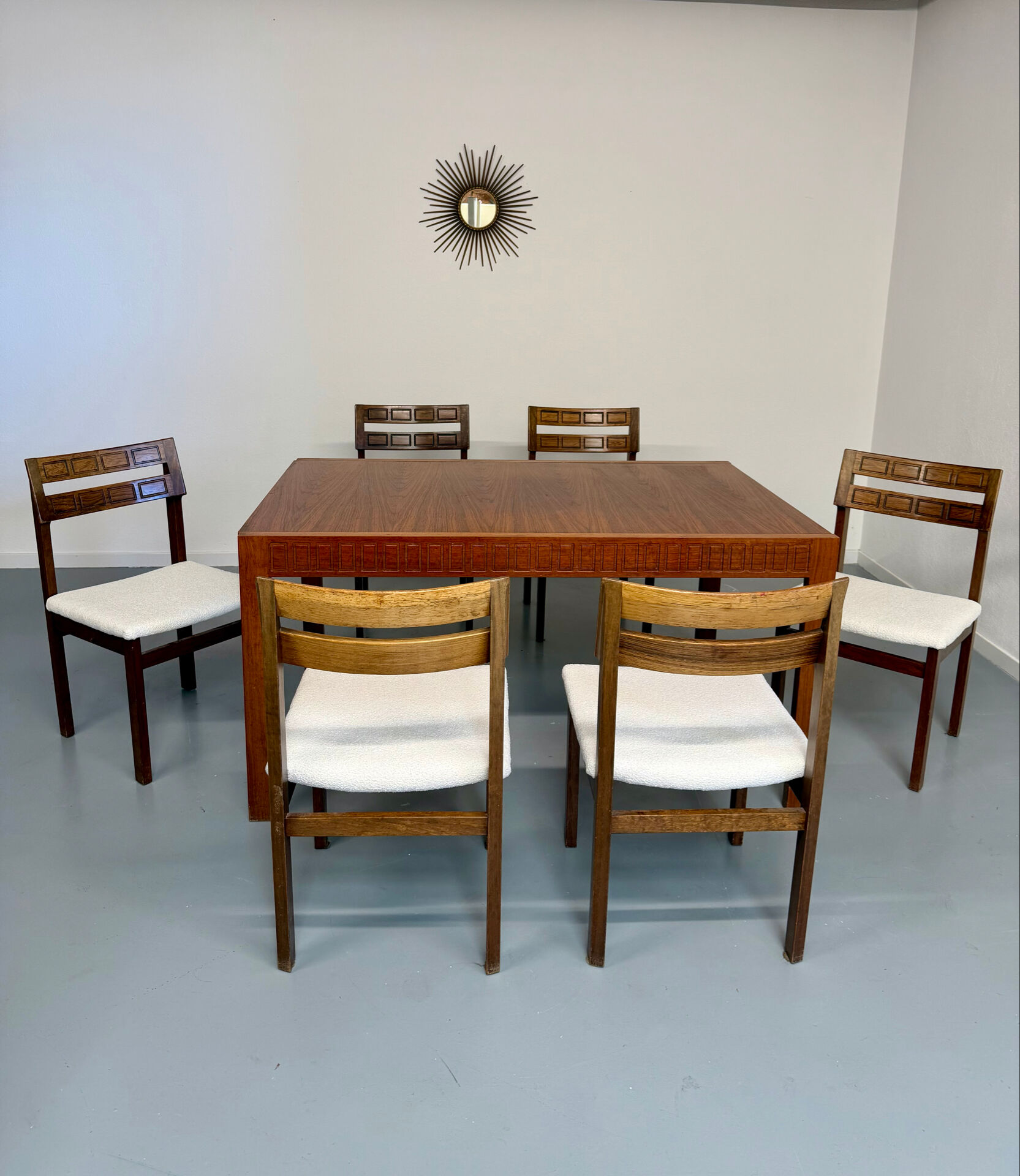 Lot de 6 chaises palissandre forme géométriques design italien 1960