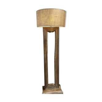 Lampadaire en bois noyer