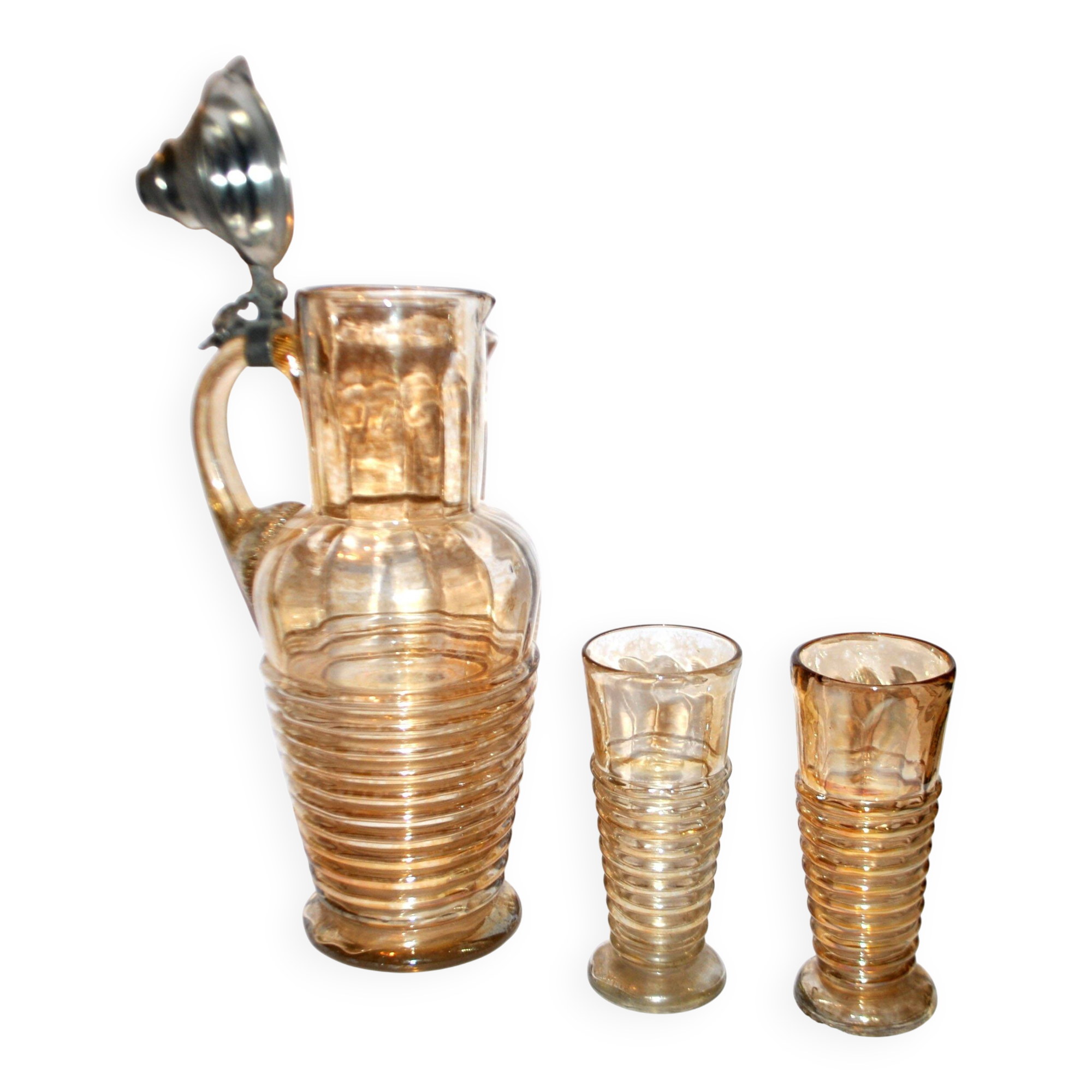 Theresienthal ? Broc bière aiguière et verres chope en verre irisé Bohème ou Allemagne