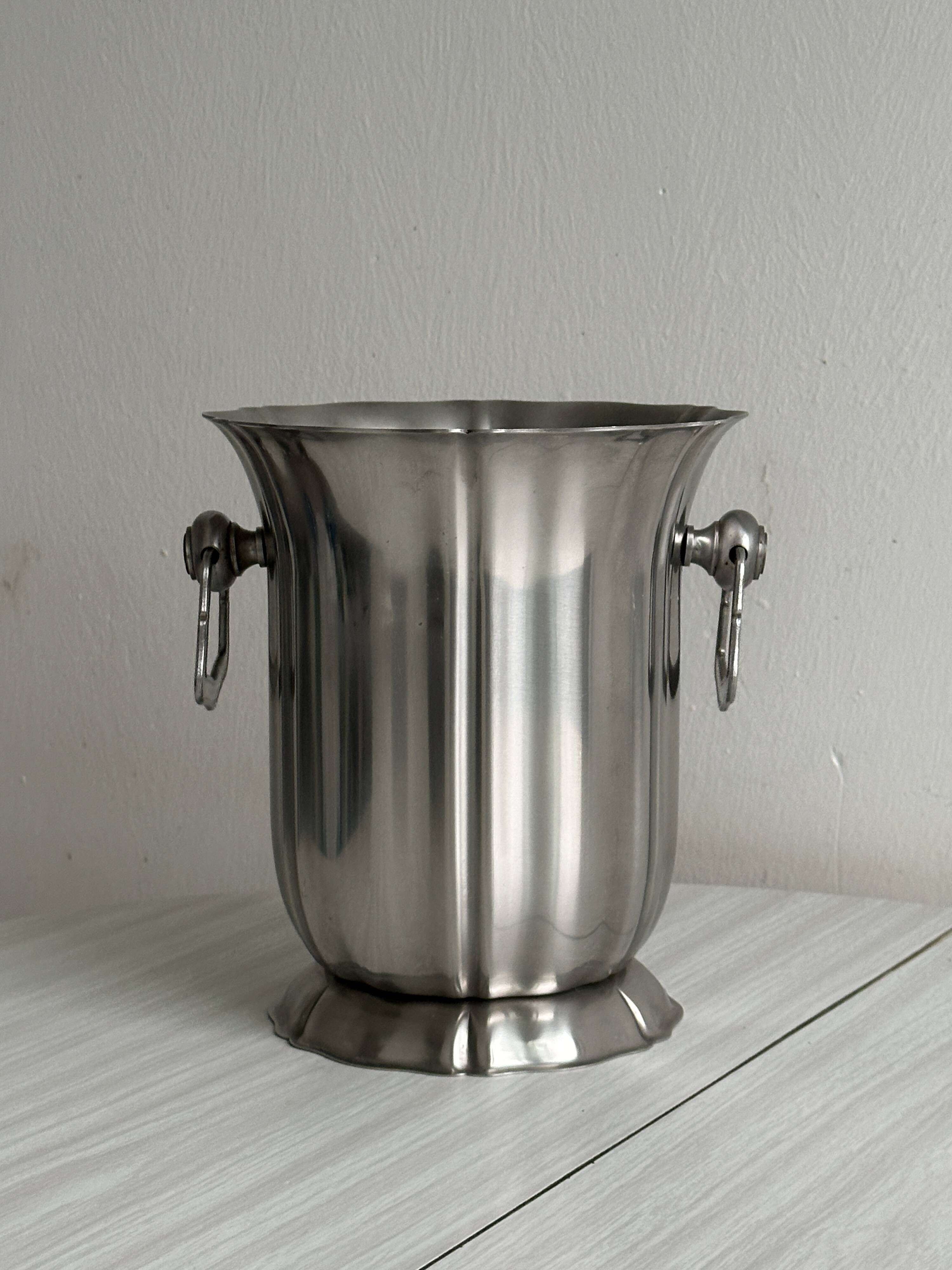 Guy Degrenne champagne bucket in 18/10 stainless steel