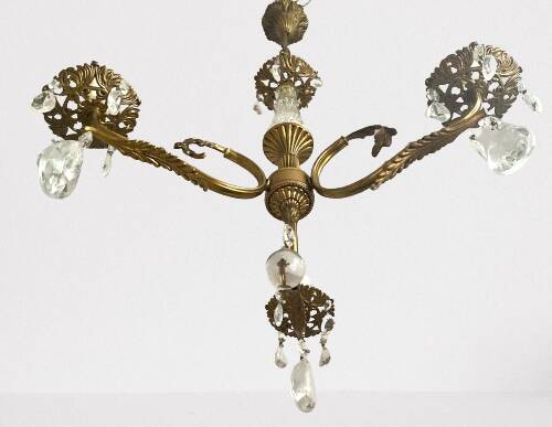 Chandeliers with glass drops 3 lights