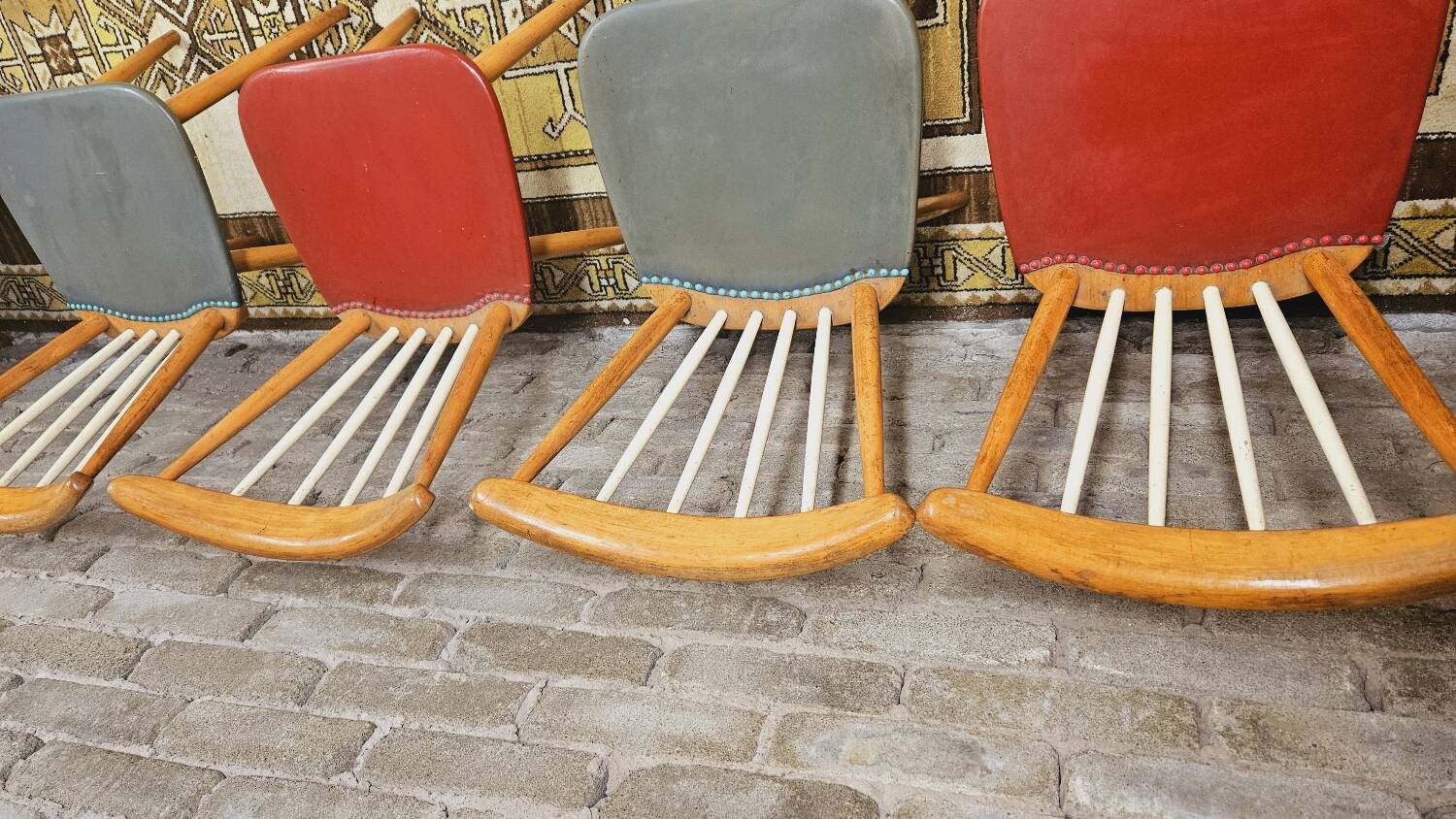 Set of 4 chairs with bars 1960