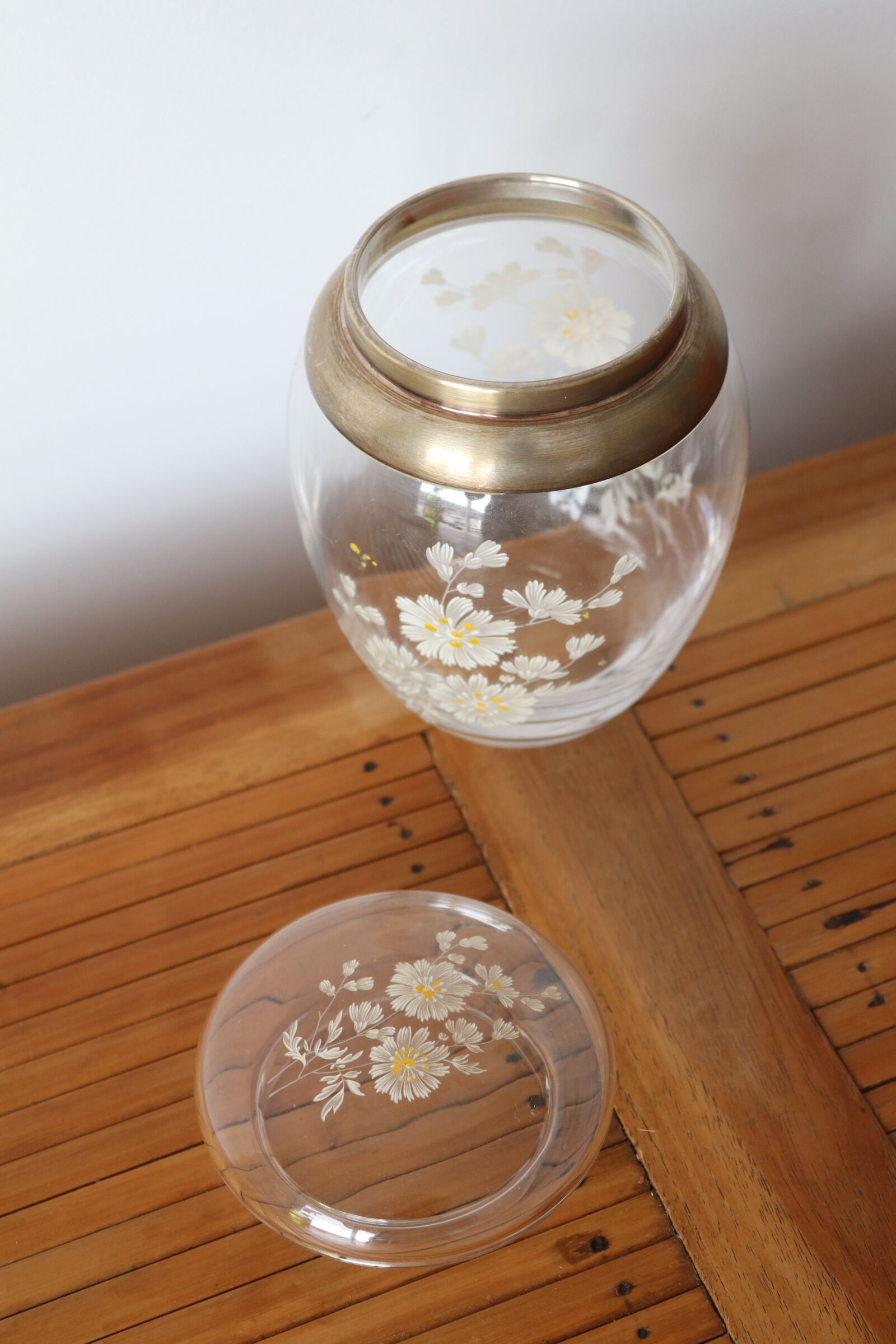 Engraved glass and silver metal candy