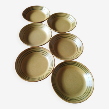 6 Sarreguemines “Chaumière” soup plates