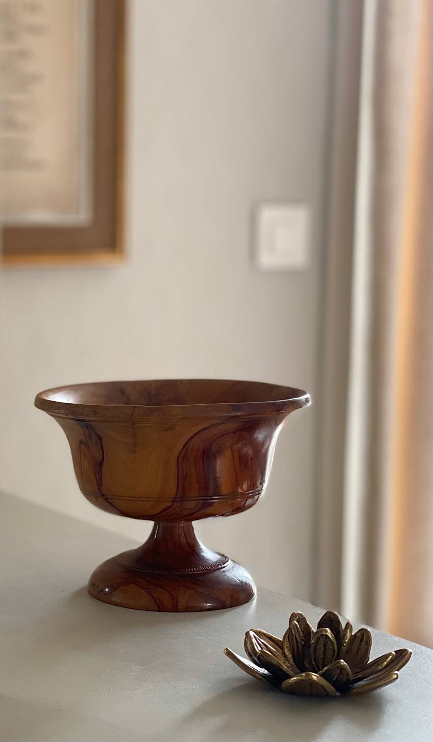 Empty pocket in olive wood