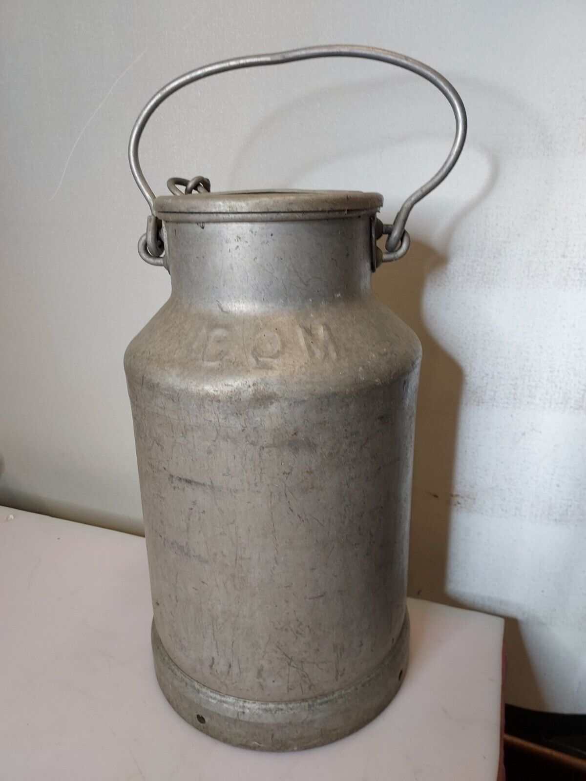 Former milk jug Hugonnet Dijon aluminum
