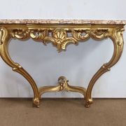 Console murale en bois doré style Louis XV, milieu XXème