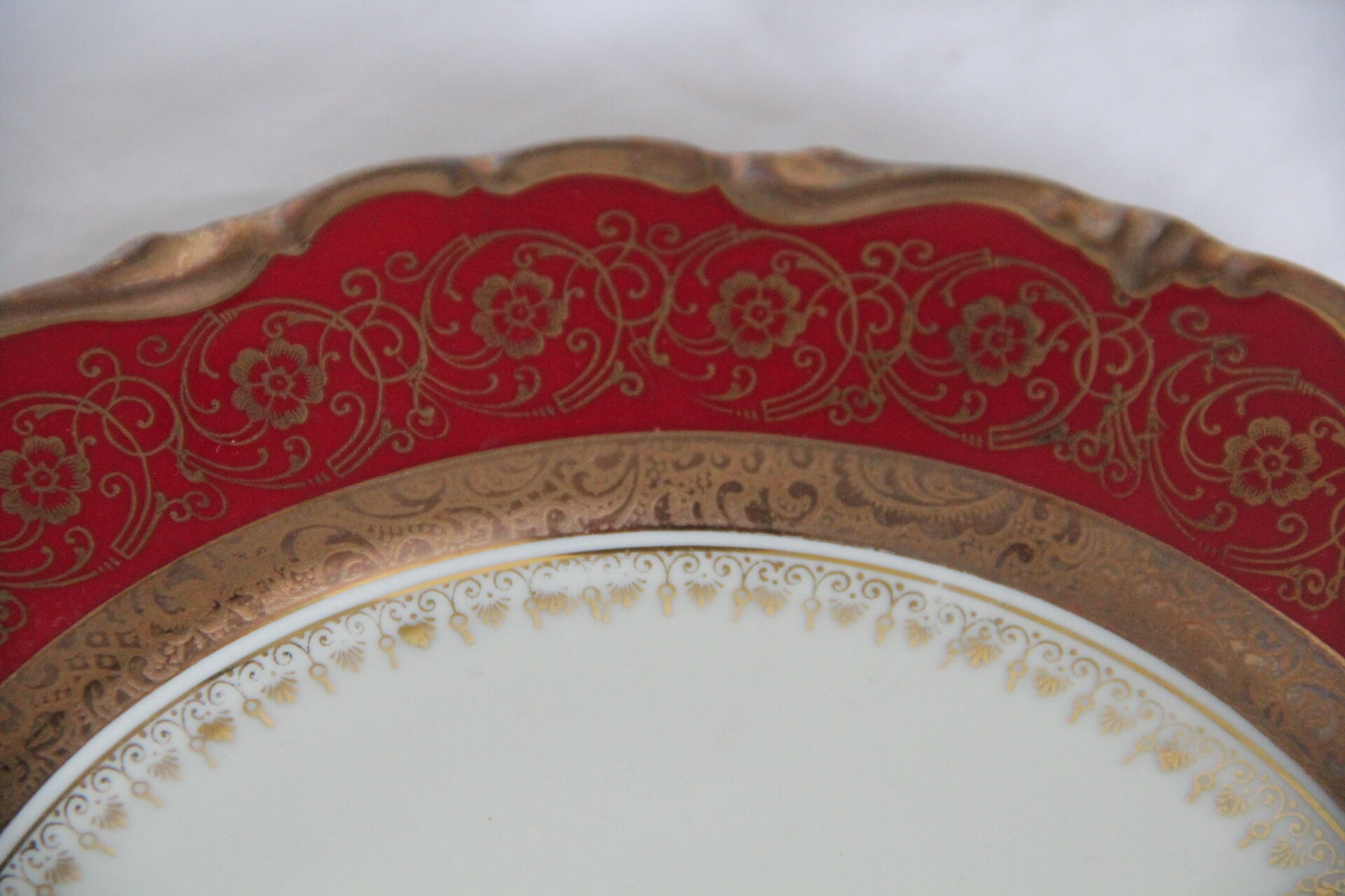 Bavarian porcelain dessert plate, garnet and gold floral rinses