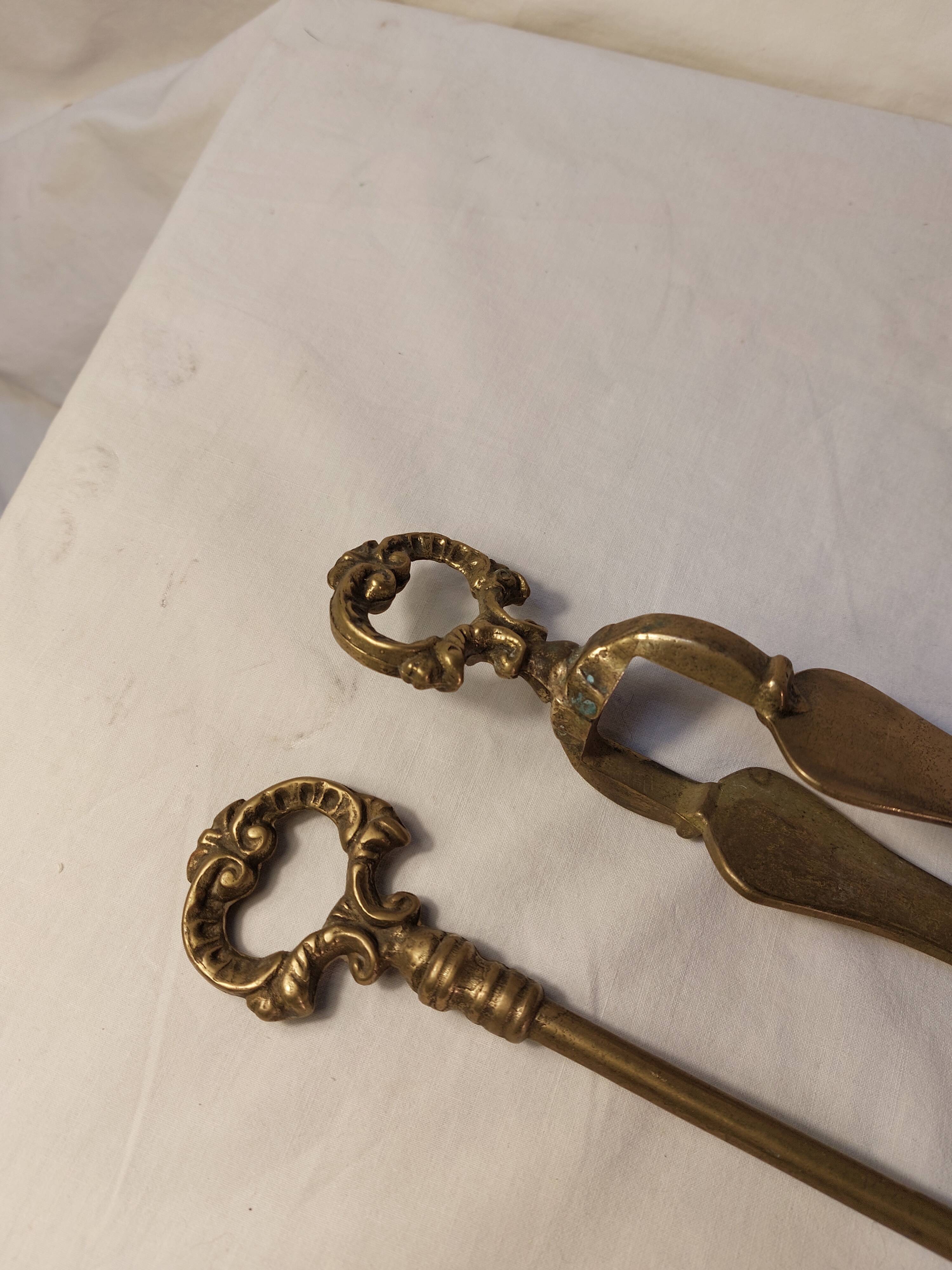 Gilded brass fireplace servant 2 elements