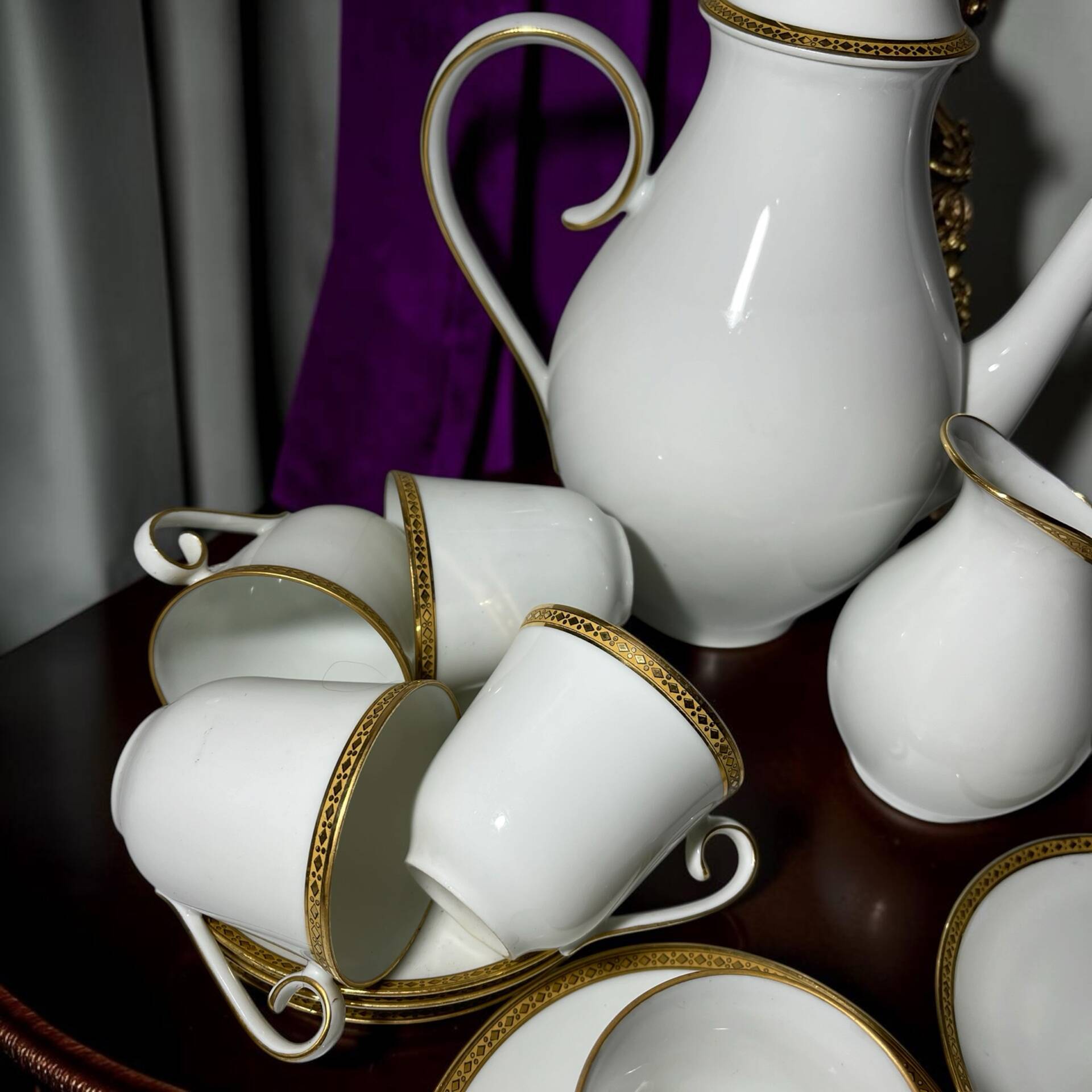 Antique porcelain coffee service – 9 people, Limoges