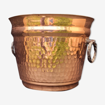 Cache pot, copper, iron