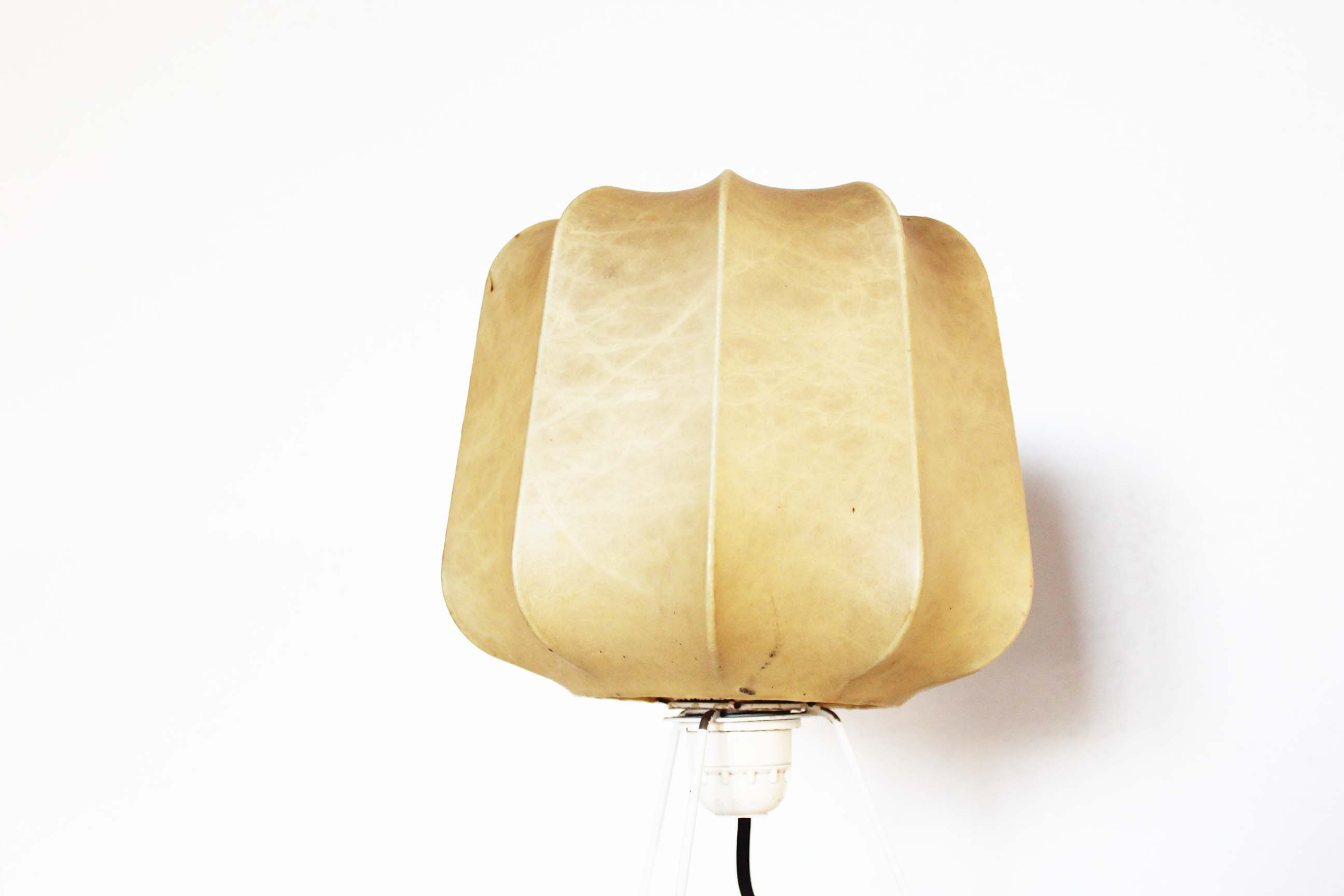 Early model cocoon tripod table lamp