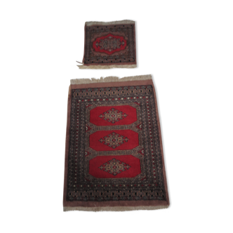 Set of two pakistani wool rugs traditional décor