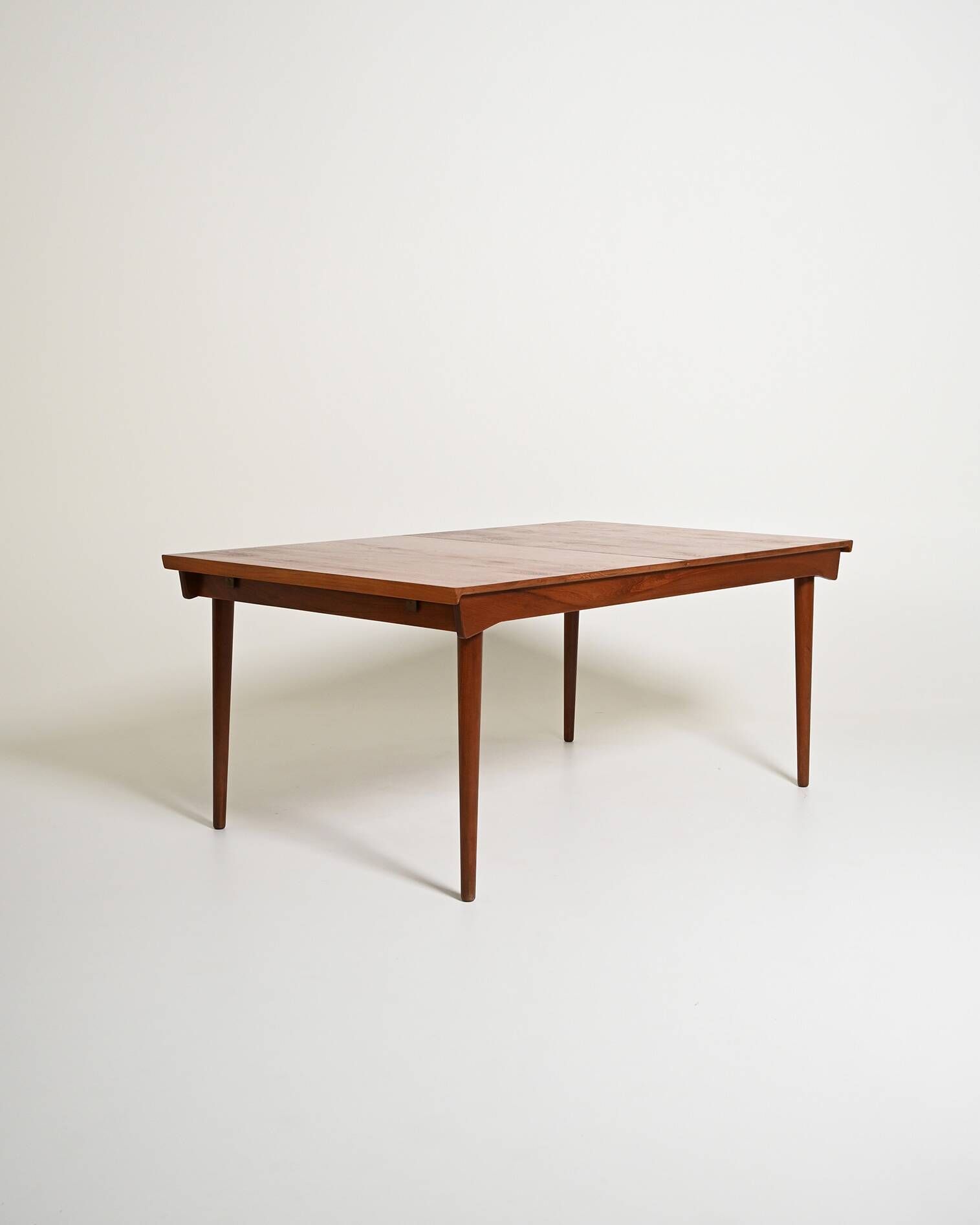 France & Søn extending dining table by Finn Juhl, 1960s