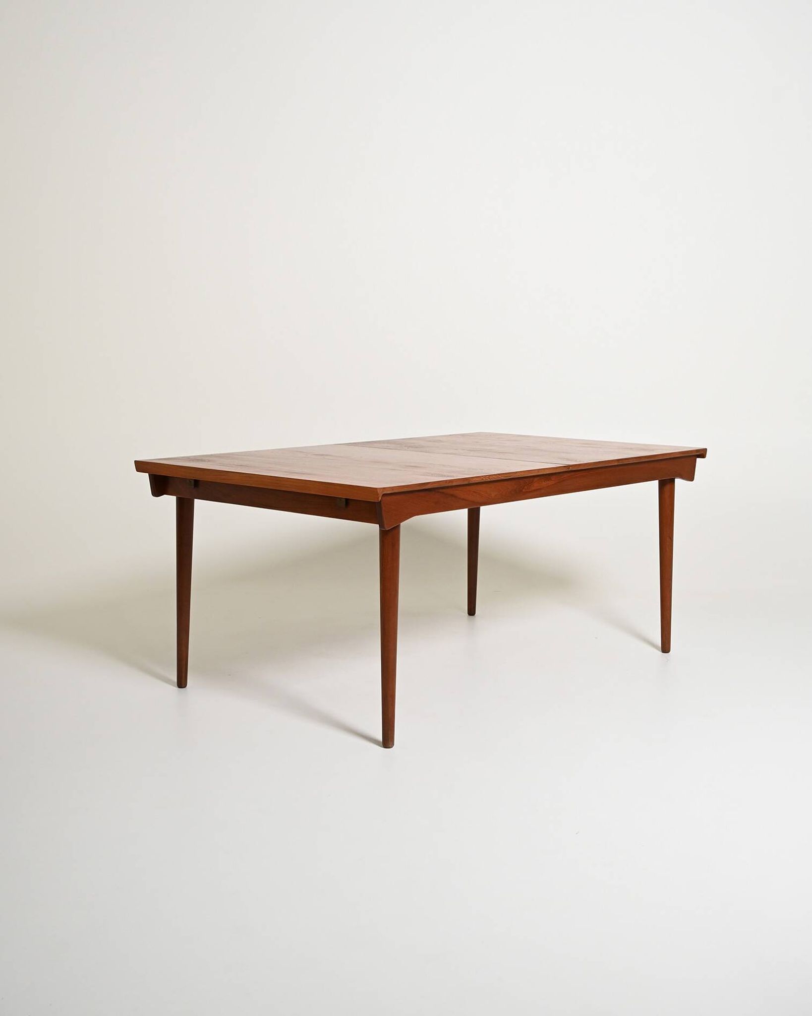 France & Søn extending dining table by Finn Juhl, 1960s