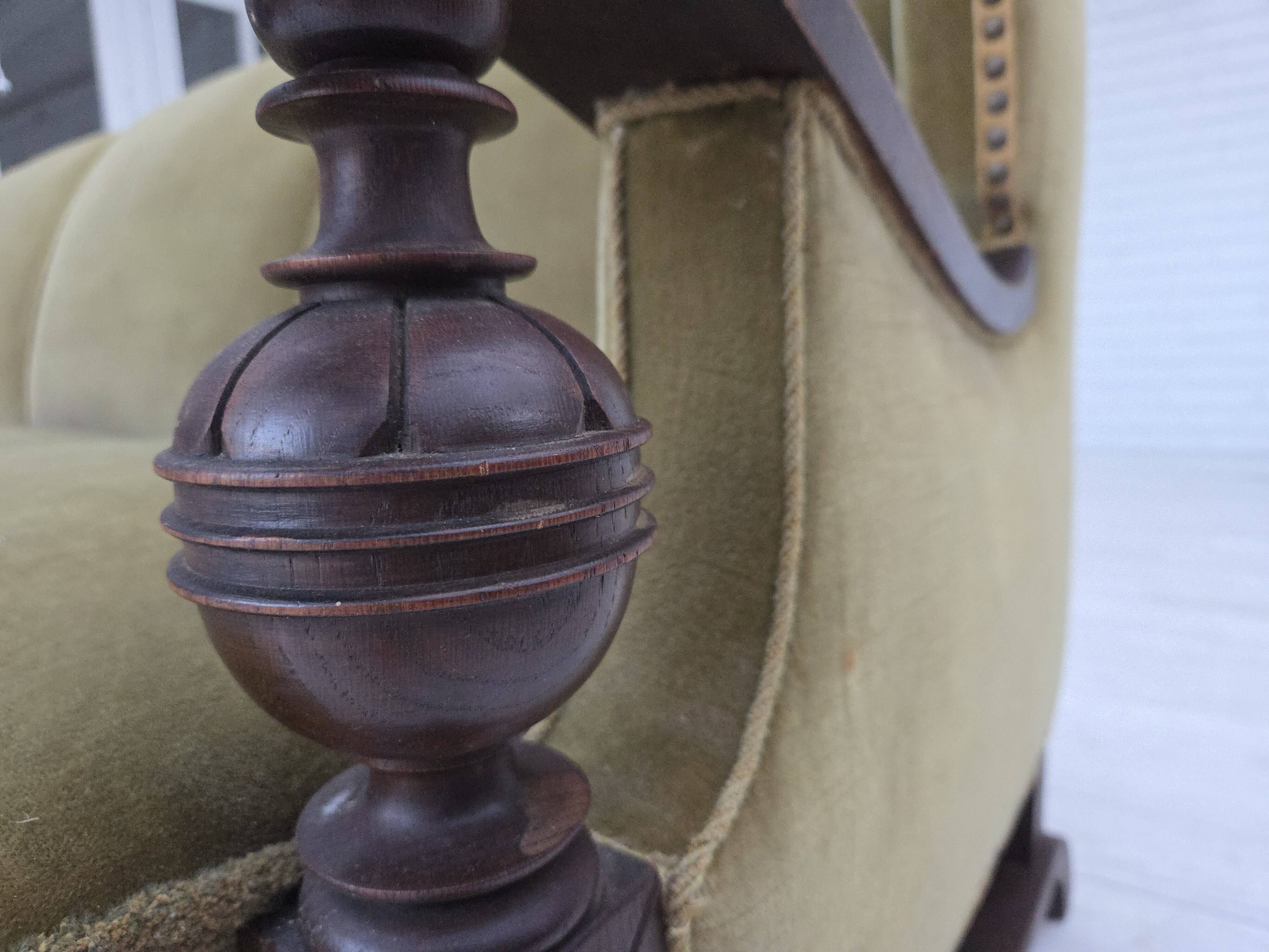 1950s, 3-seater Danish sofa, original condition, furniture velour, oak.