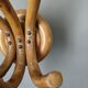 Porte manteau thonet vintage en bois courbé