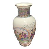 Vase decorated with Asian motifs