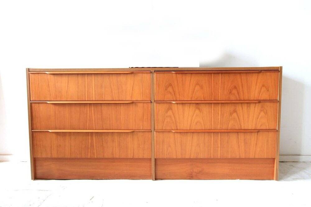 Danish teak sideboard, Mid-Century design 1960, 146 x 40 x 68 cm