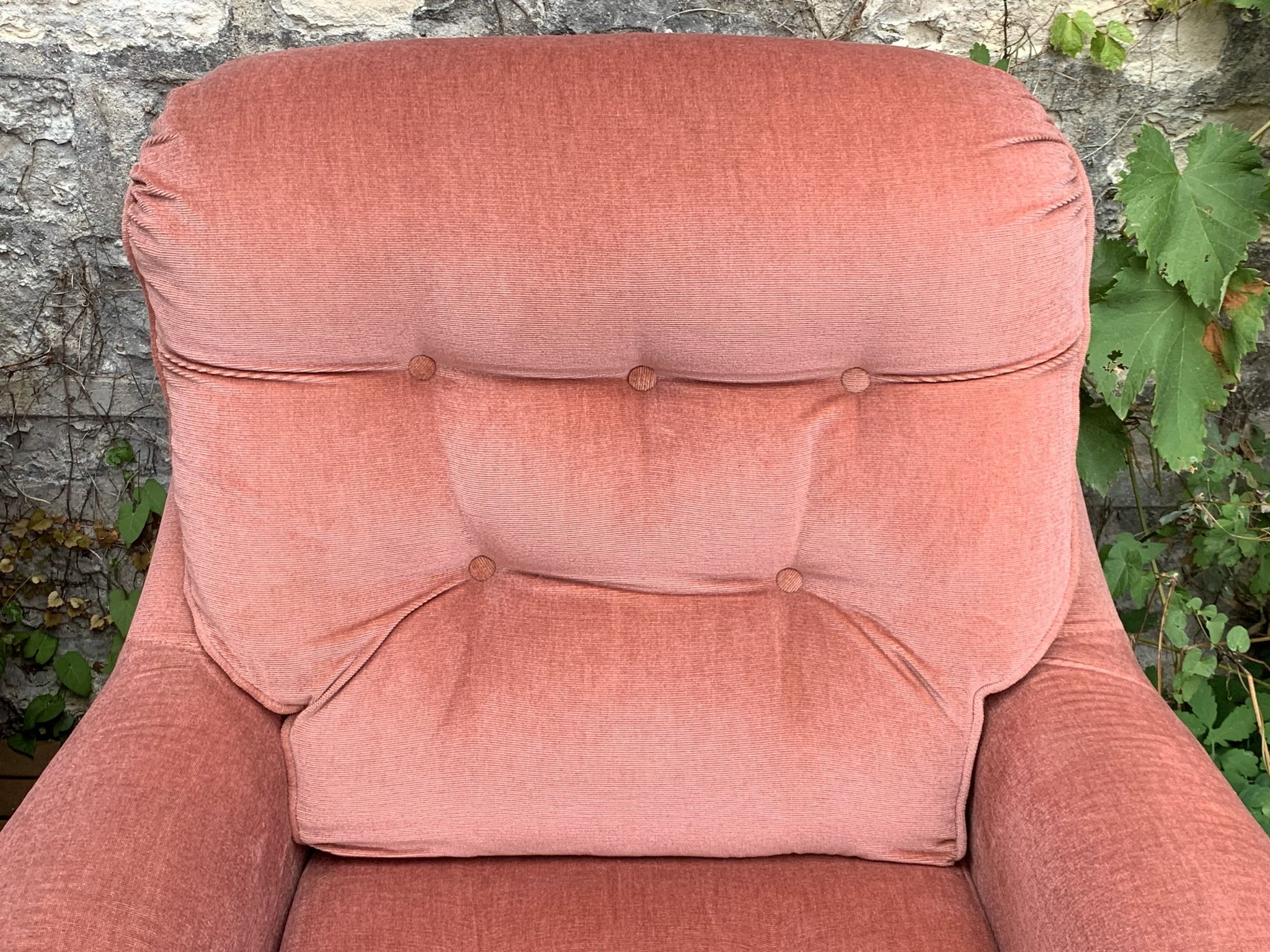 Pair of pink tufted velvet frog chairs 1970