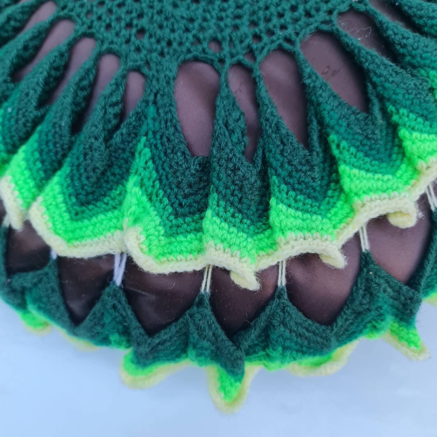 Vintage round cushion