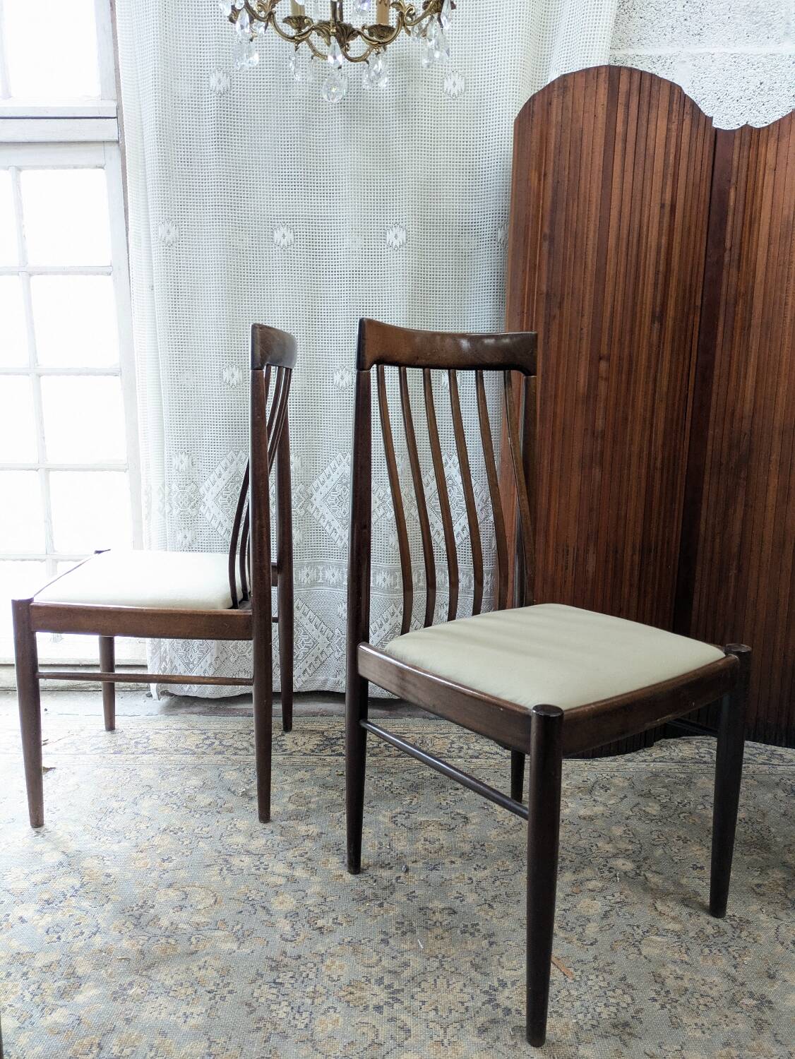 4 H.W. Klein Bramin chairs