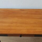 Minimalist kitchen table
