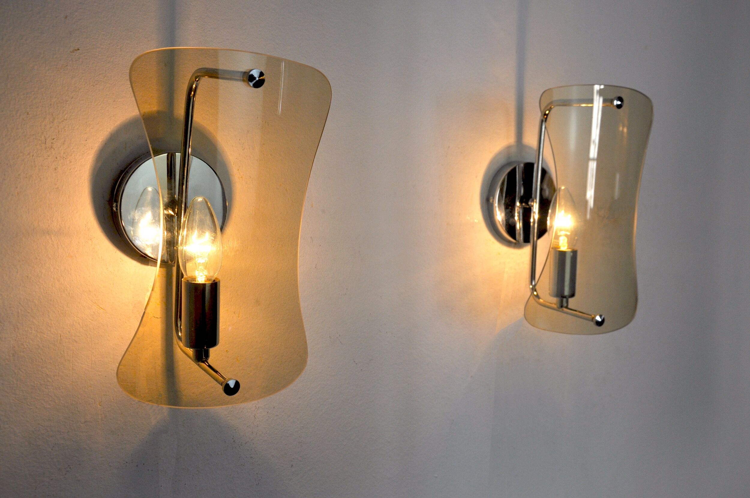 Pair of black sconces, murano glass, Italy, 1960