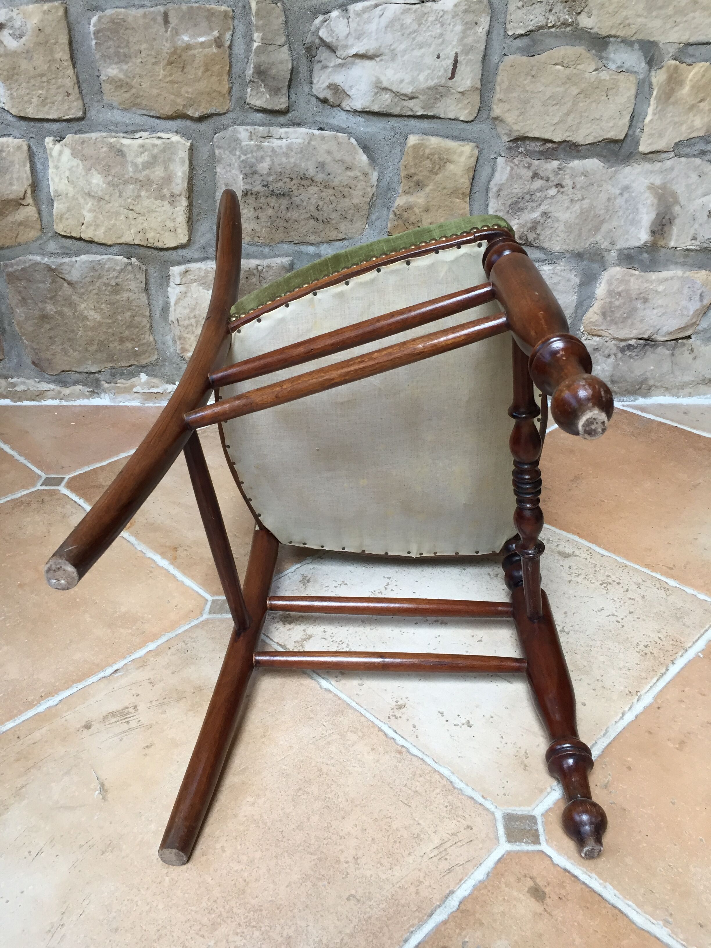Chaise Louis Philippe en velours vert