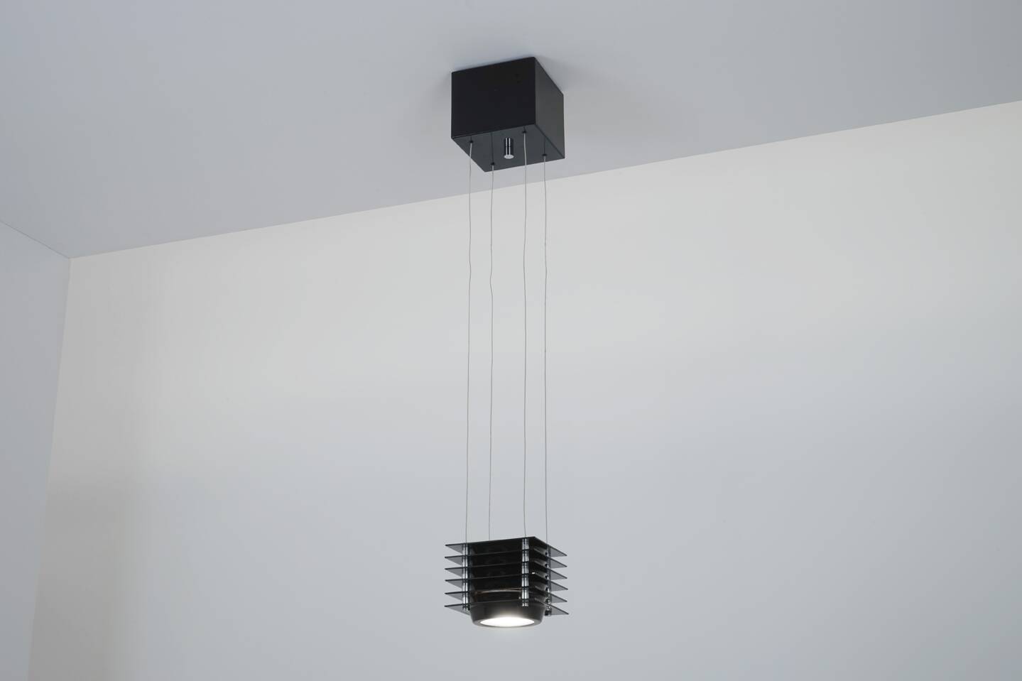 Ettore Sottsass suspension Hikary ed. Skipper circa 1980