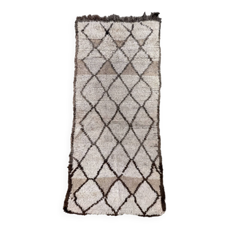 Azilal white Berber rug - 166 x 74 cm