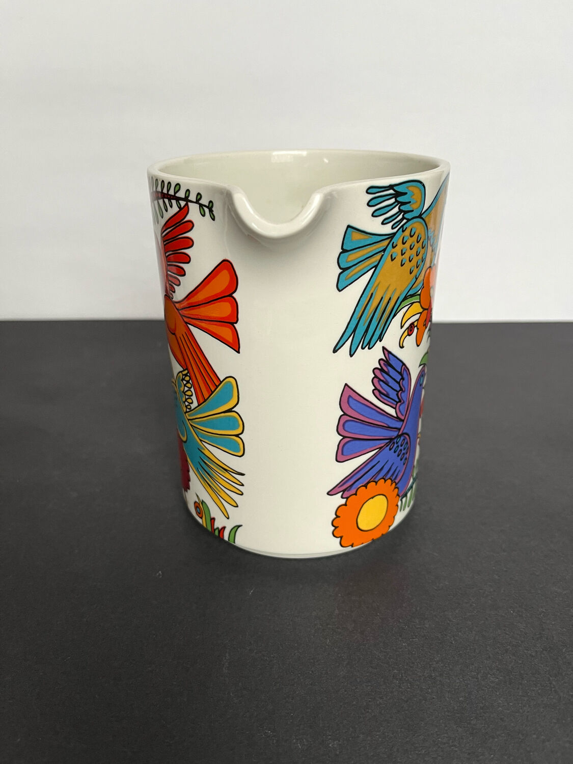 Pitcher in villeroy and boch acapulco