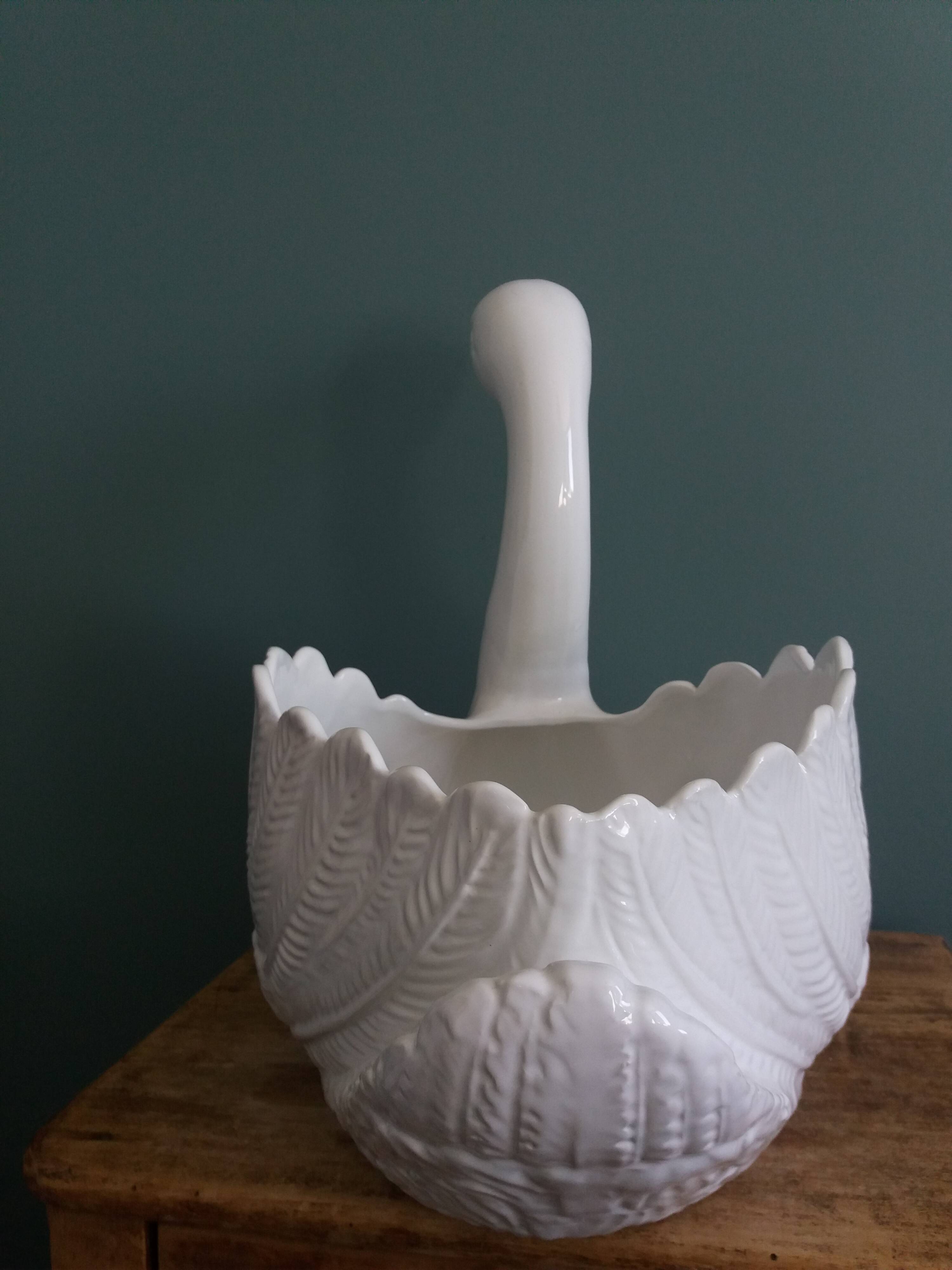 Swan planter pot 34 cm
