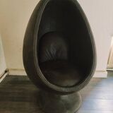 Nubuck-style egg chair