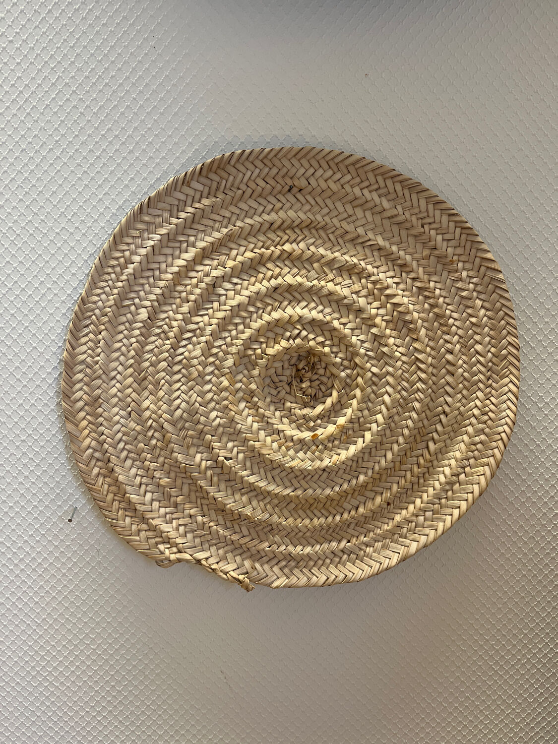 Wicker rattan top for wall decoration