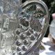 Art Deco bee-shaped vase in thick crystal