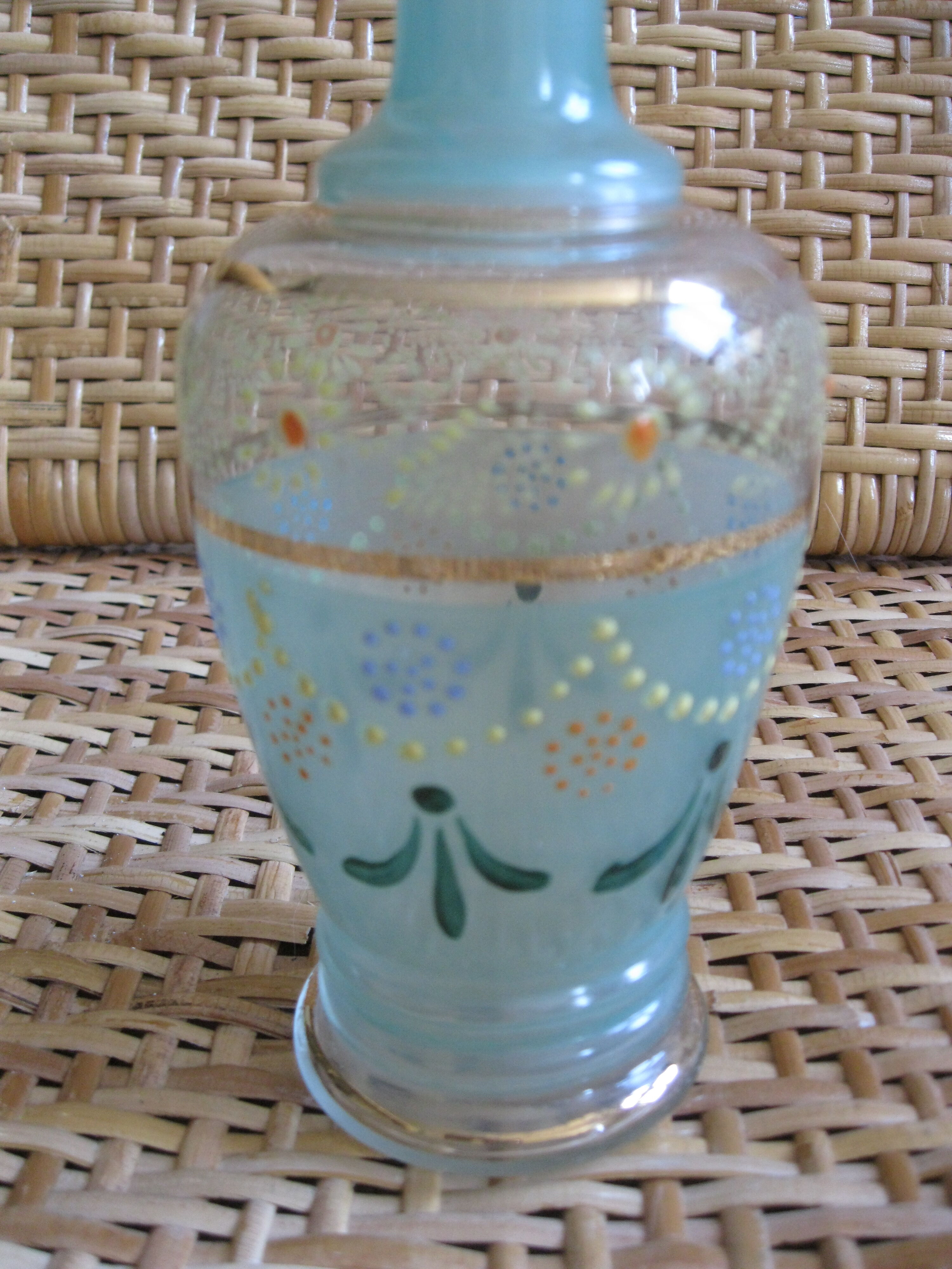 Enamelled bottle