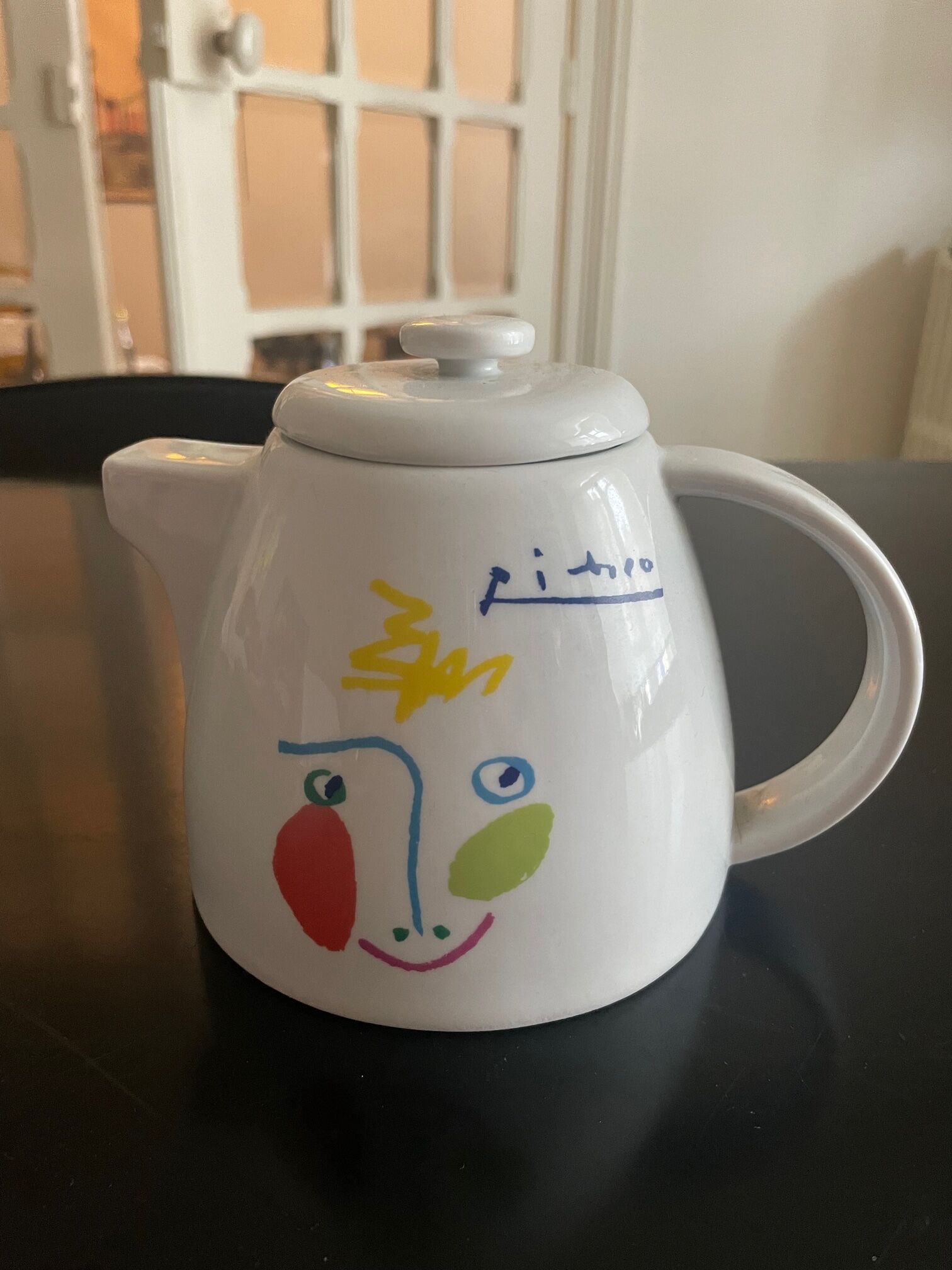 picasso teapot