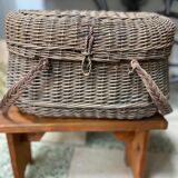 Bressan basket in old wicker, with handles and closure